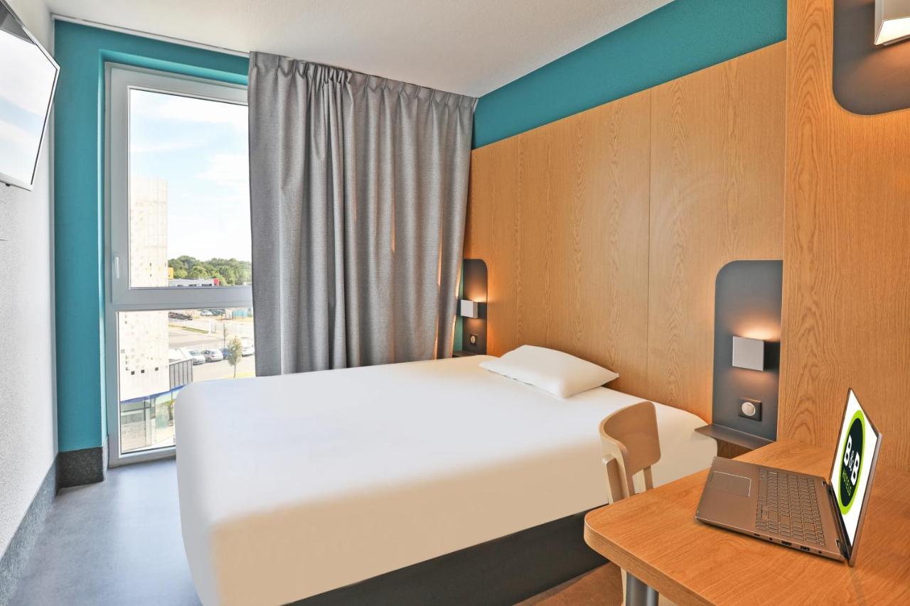 B&B Hotel La Roche-Sur-Yon Mouilleron-le-Captif Exteriör bild