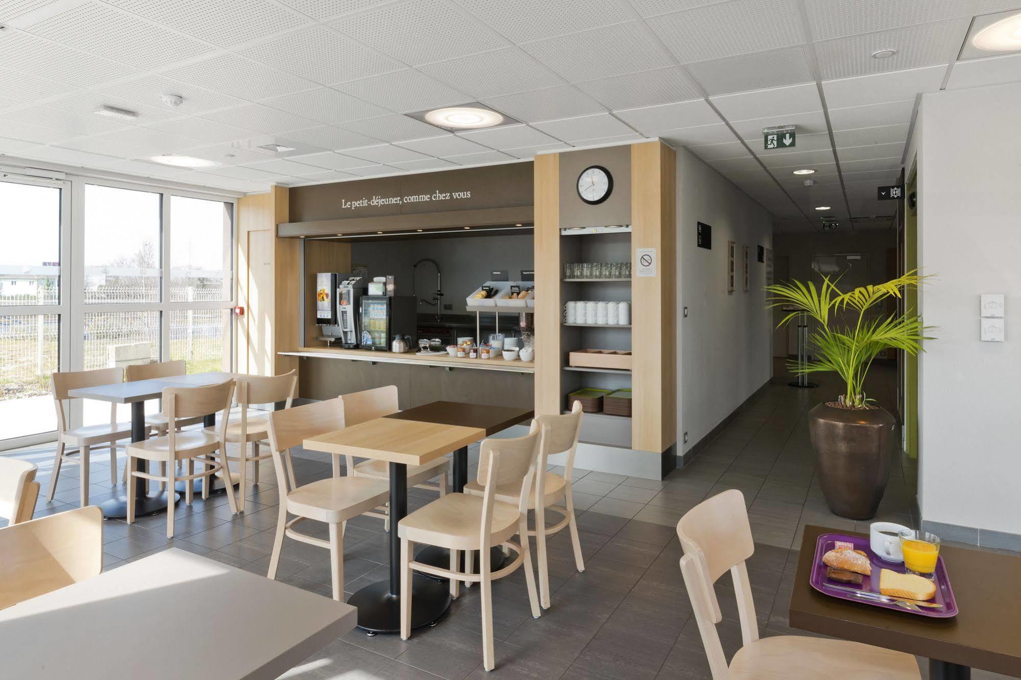 B&B Hotel La Roche-Sur-Yon Mouilleron-le-Captif Exteriör bild
