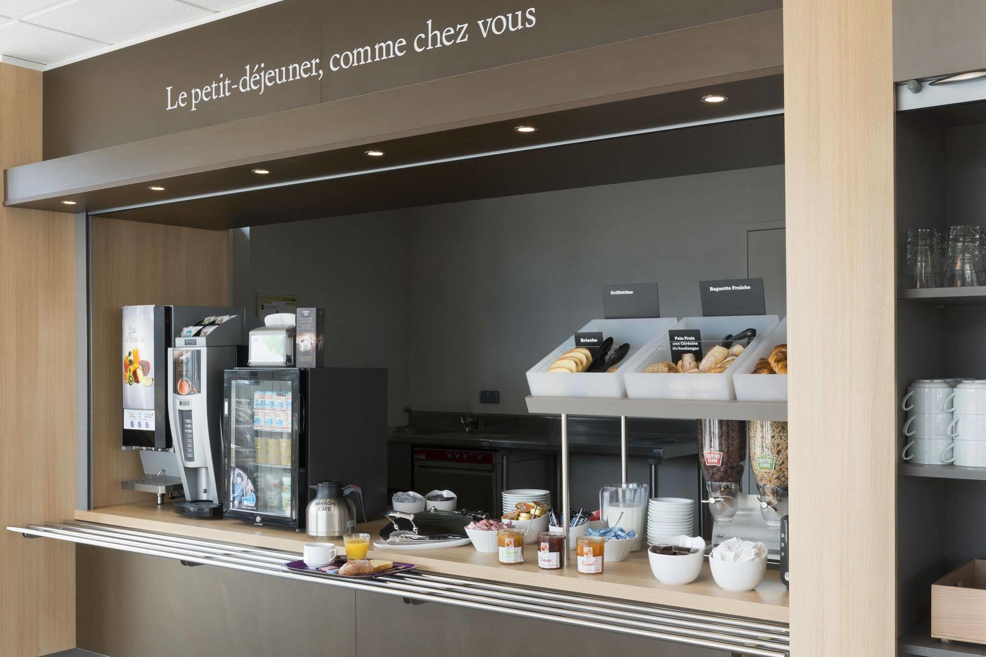 B&B Hotel La Roche-Sur-Yon Mouilleron-le-Captif Exteriör bild